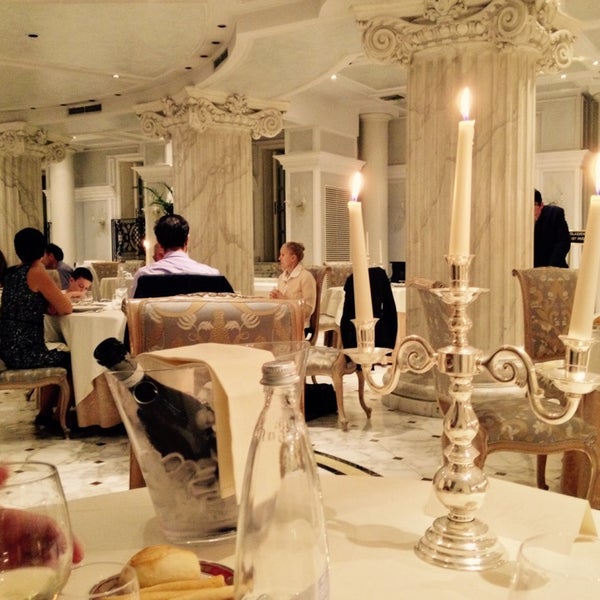 Foto diambil di Grand Hotel Des Bains oleh Stefania B. pada 10/11/2014