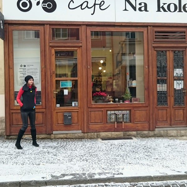 Foto diambil di Café Na kole oleh Vojta pada 12/31/2016