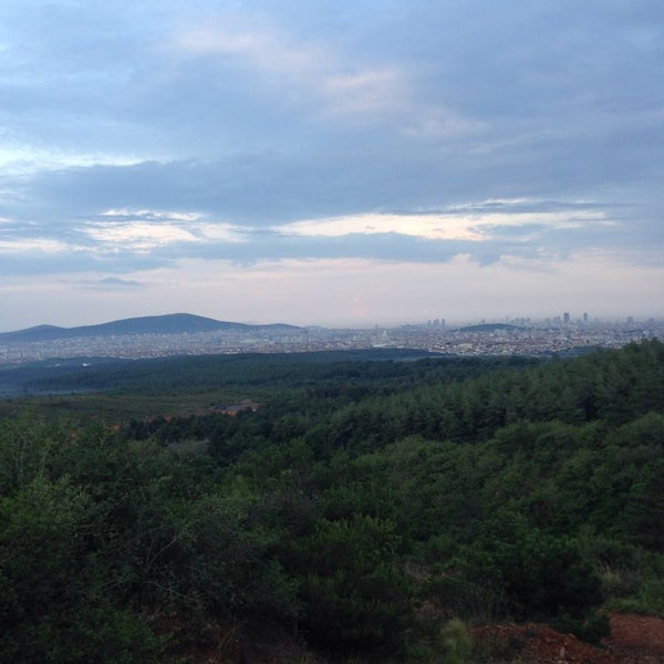 Photo taken at Tasdelen  Doğa Sporları by Menzeher on 8/9/2014