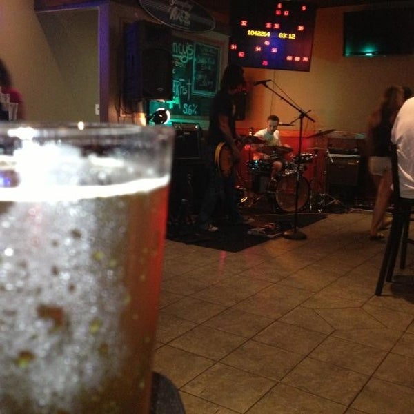 Photos at Quincy's Bar & Grille Quince Orchard 19 tips from 725