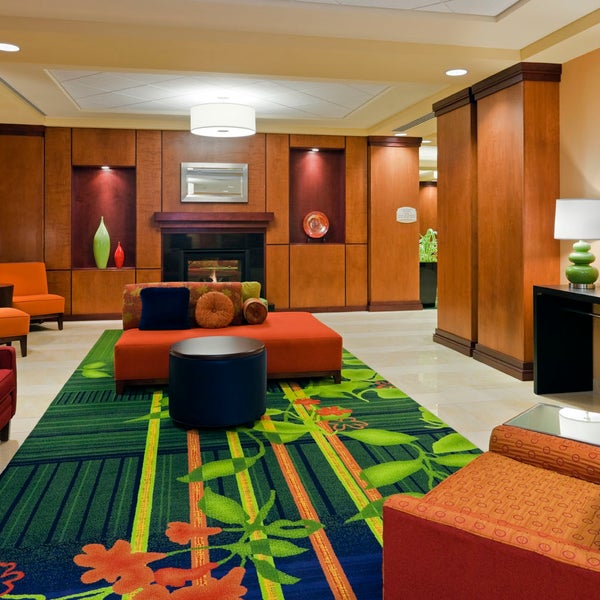 1/14/2014にFairfield Inn &amp; Suites by Marriott Indianapolis DowntownがFairfield Inn &amp; Suites by Marriott Indianapolis Downtownで撮った写真