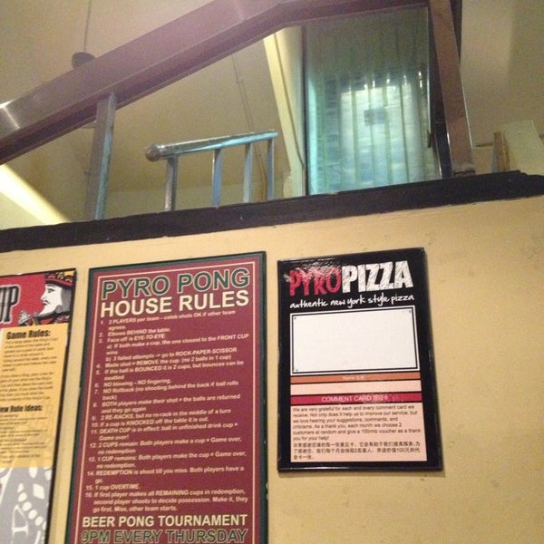 2/27/2013にLuis C.がPyro Pizzaで撮った写真