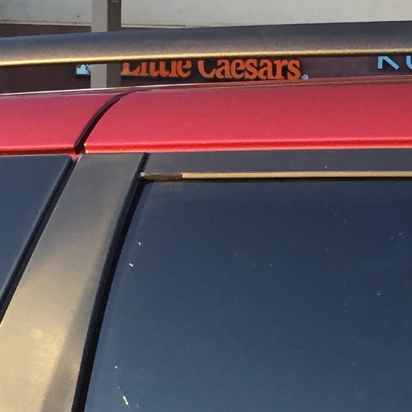 Little Caesars Place In Livermore