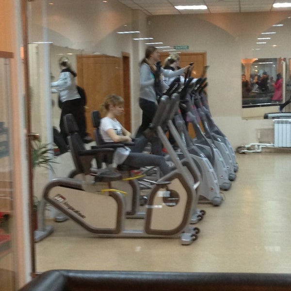 Зевс спортивный клуб новосибирск. Зевс спортивный клуб Новосибирск на Станиславского. Спортклуб Зевс Каменск-Шахтинский. Спортивный клуб Зевс Ленинск-Кузнецкий. Спортивный клуб Зевс Михайловка.