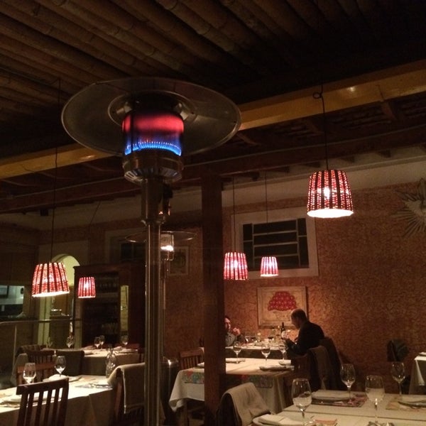 Foto diambil di Restaurante da Luciana - Slow Food oleh Mariana B. pada 8/14/2014