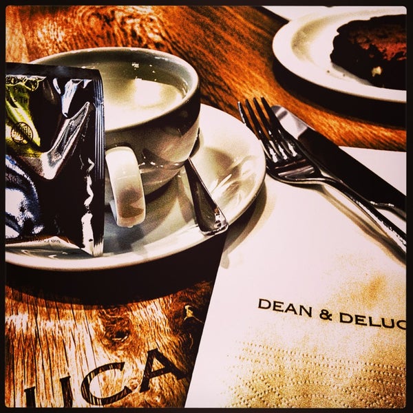 Photo taken at Dean &amp; Deluca by Asude A. on 3/5/2013