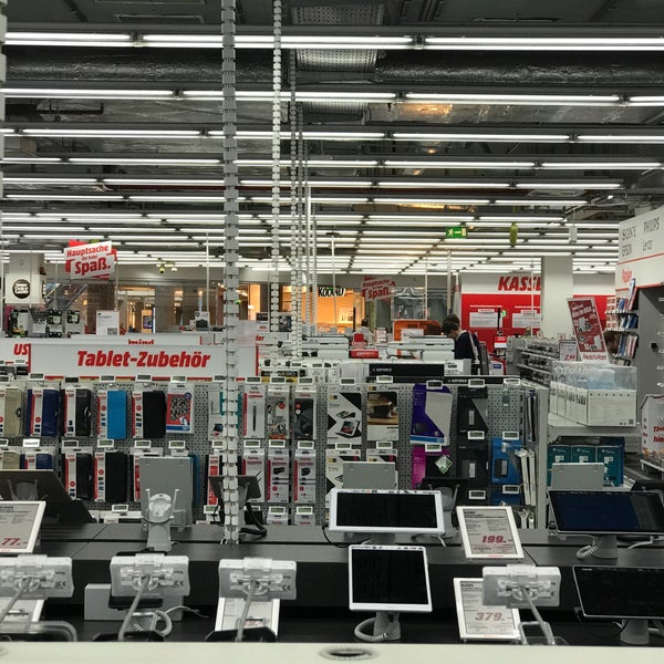 Foto diambil di MediaMarkt oleh Gunnar S. pada 3/22/2017