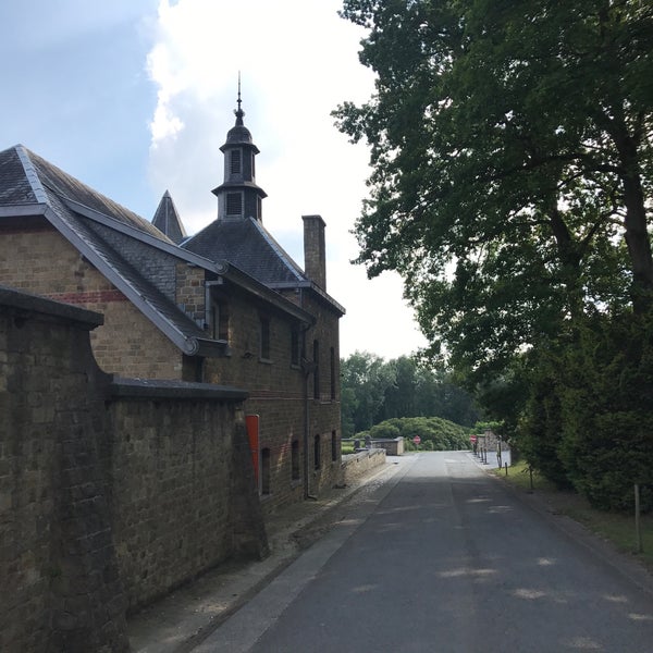 รูปภาพถ่ายที่ Château de la Poste โดย Gunnar S. เมื่อ 7/8/2017
