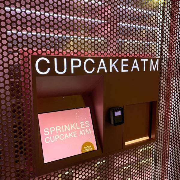 Sprinkles Cupcakes ATM Cupcake Shop in Beverly Hills