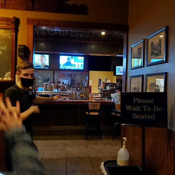 Photo taken at Mo&#39;s Pub &amp; Grill by Stephen M. on 3/31/2021