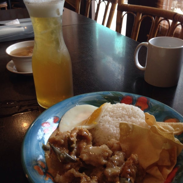 Quan Ice Cream & Coffee House Café in Desa Pandan