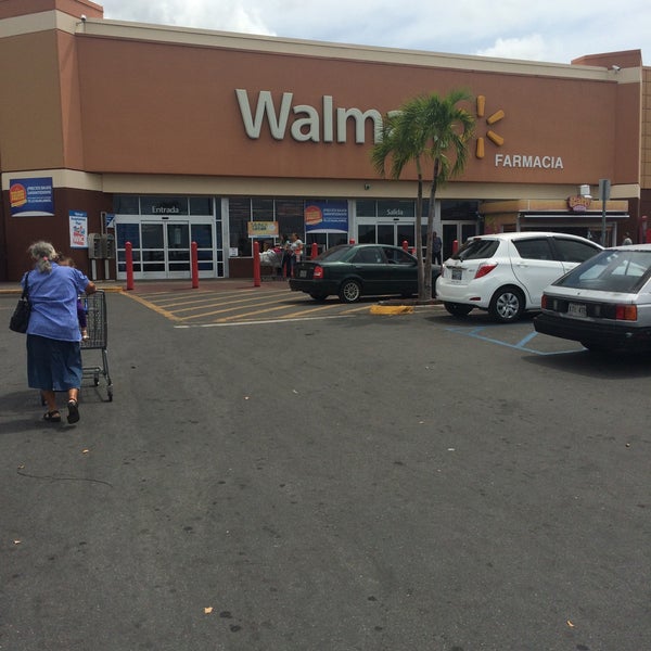 Walmart Guayama, Guayama Municipio