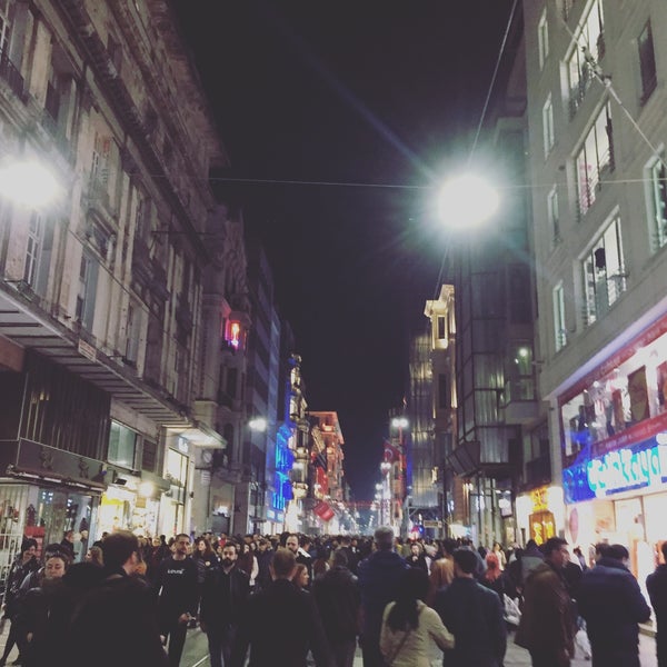 Photo taken at İstiklal Avenue by Yunus E. on 3/10/2019