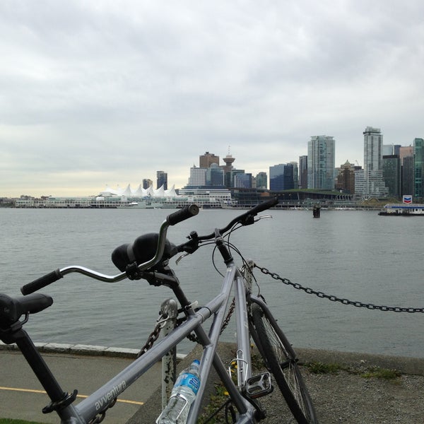 Spokes Bike Rentals Bike Shop in Vancouver