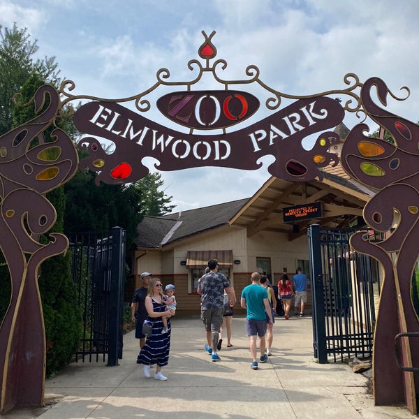 Foto tirada no(a) Elmwood Park Zoo por D.J. R. em 7/17/2022
