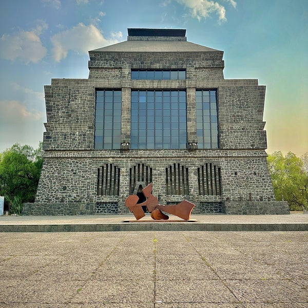 Foto tirada no(a) Museo Diego Rivera-Anahuacalli por Daniel R. em 3/31/2024