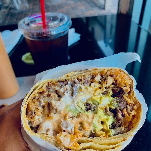 Photo prise au Cali Tacos par Slowmoe le2/2/2019