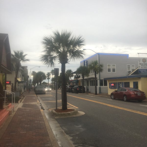 6/13/2019 tarihinde Alan B.ziyaretçi tarafından New Smyrna Beach Flagler Ave'de çekilen fotoğraf
