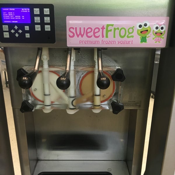 Sweet Frog Frozen Yogurt Frozen Yogurt Shop in Potomac Mills