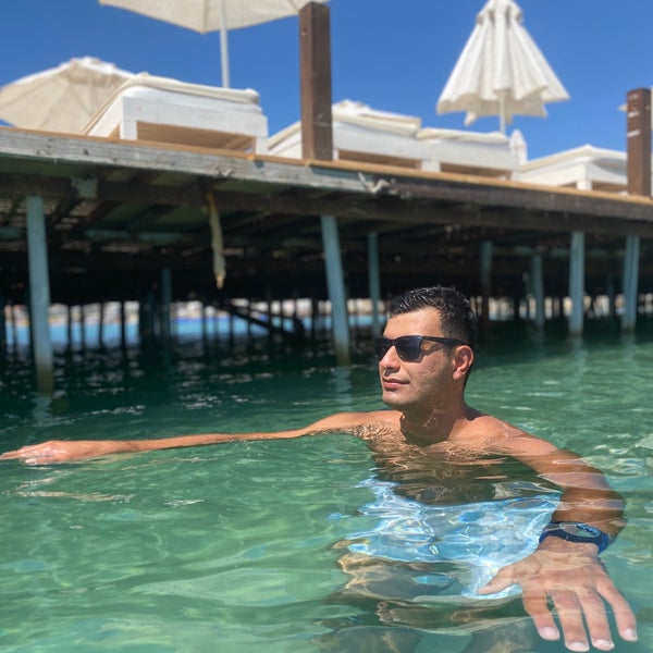 Photo taken at Tren Beach Club by Yasin A. on 8/23/2020