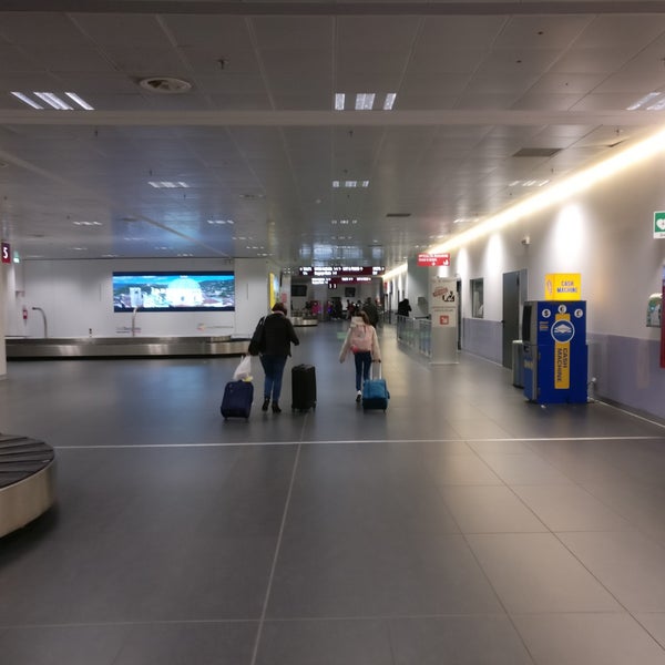 Foto tirada no(a) Aeroporto di Orio al Serio &quot;Il Caravaggio&quot; (BGY) por Alex O. em 4/6/2018