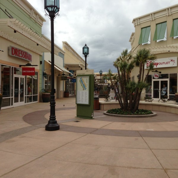 crocs baybrook mall