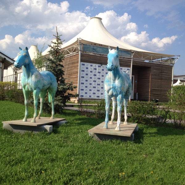 Отрада конно спортивный комплекс