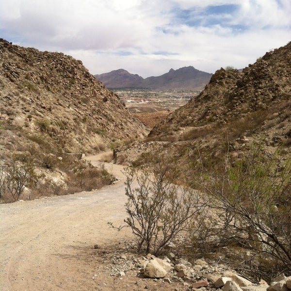 Mt.Cristo Rey Trail in Sunland Park