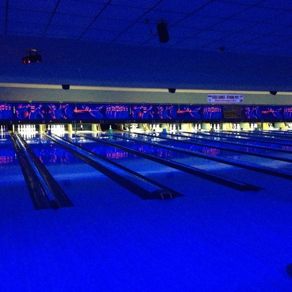 Lisle Lanes 2 tips from 380 visitors