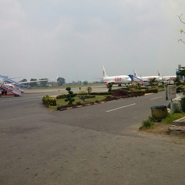 Photos At Apron Movement Control Polonia Airport Kantor Cabang Bandar Udara Polonia