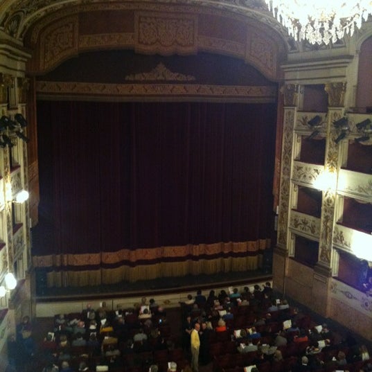 12/1/2012에 Gianluca D.님이 Teatro della Pergola에서 찍은 사진