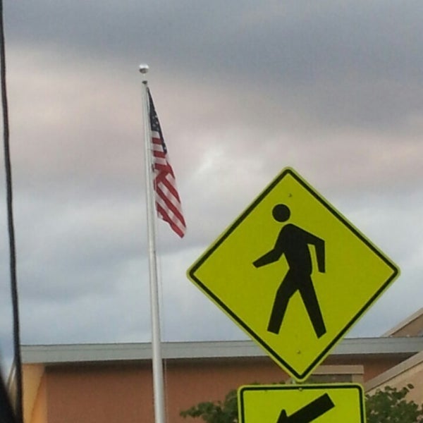 Walmart Supercenter Tunkhannock、PA