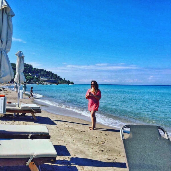 Пляж Черногории sani Beach