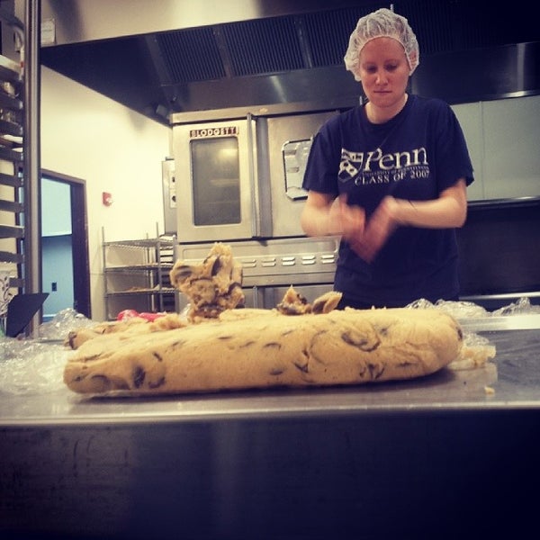 4/11/2014 tarihinde Alex B.ziyaretçi tarafından Hot Bread Kitchen'de çekilen fotoğraf