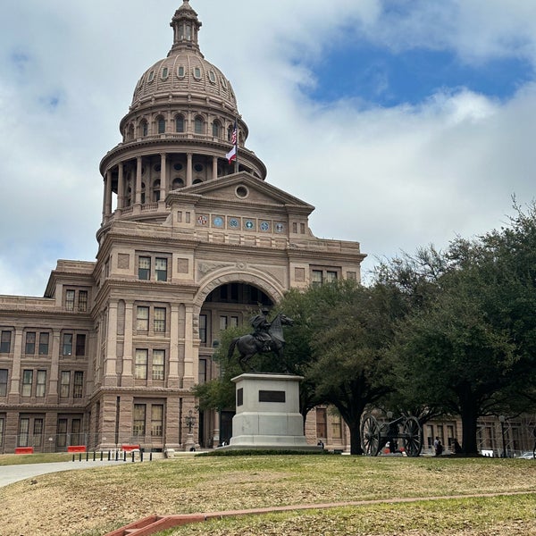 Photo taken at Texas State Capitol by Valerie O. on 2/21/2024