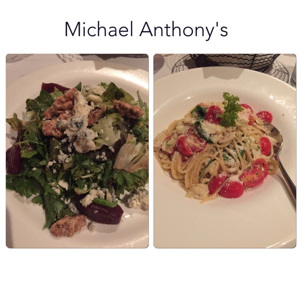 Снимок сделан в Michael Anthony&#39;s Cucina Italiana пользователем Valerie O. 7/14/2016