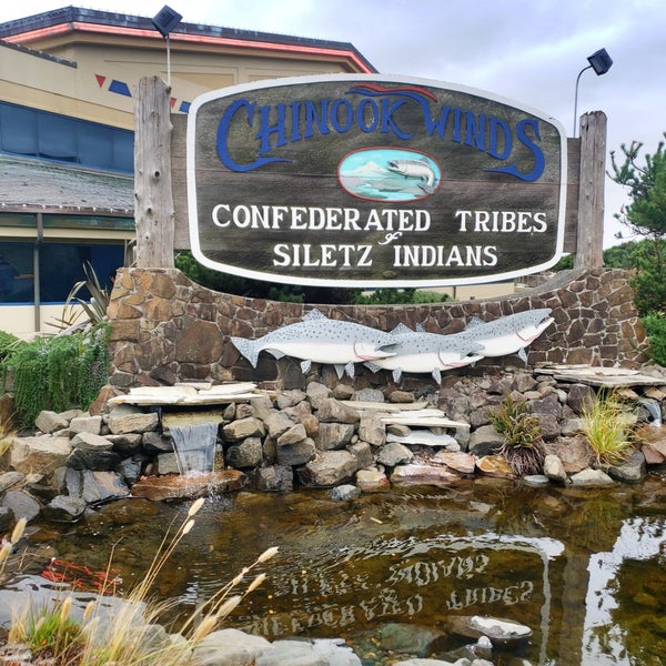 Снимок сделан в Chinook Winds Casino Resort пользователем Curtis M. 12/17/2018