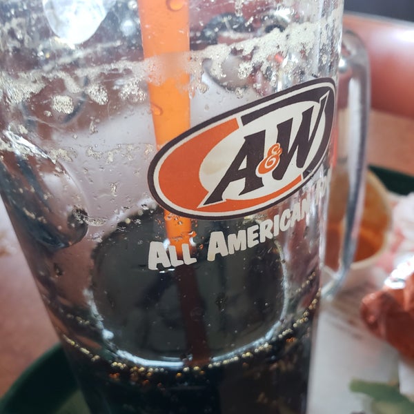 Photo taken at A&amp;W Restaurant by Curtis M. on 11/12/2018