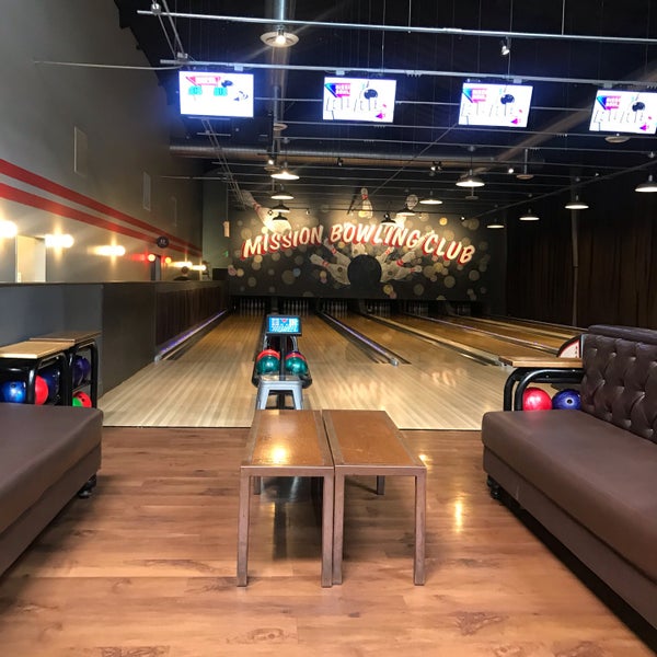 Photo taken at Mission Bowling Club by Pichet O. on 3/31/2019