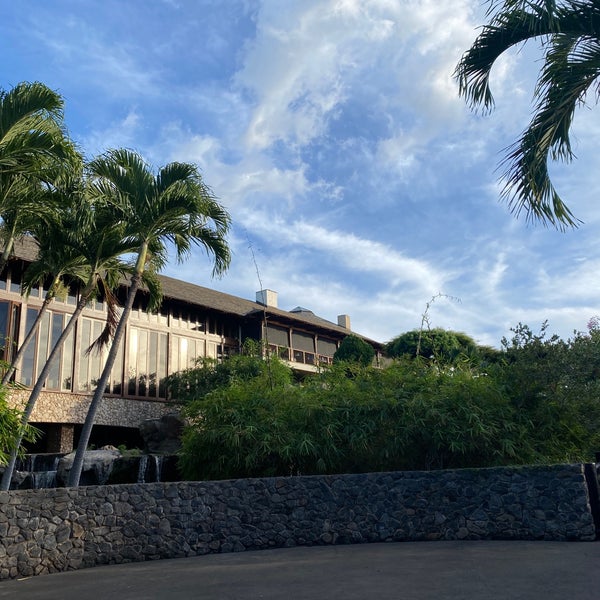 Photo taken at Hotel Wailea, Relais &amp; Chateaux by Pichet O. on 1/25/2021