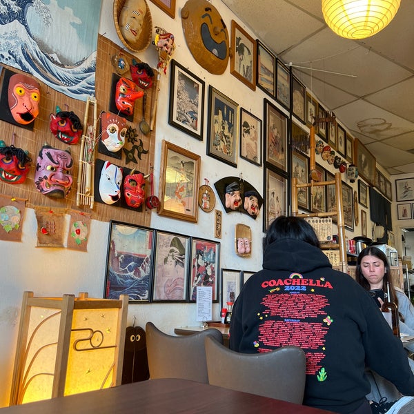 Daichan Japanese Restaurant in Studio City