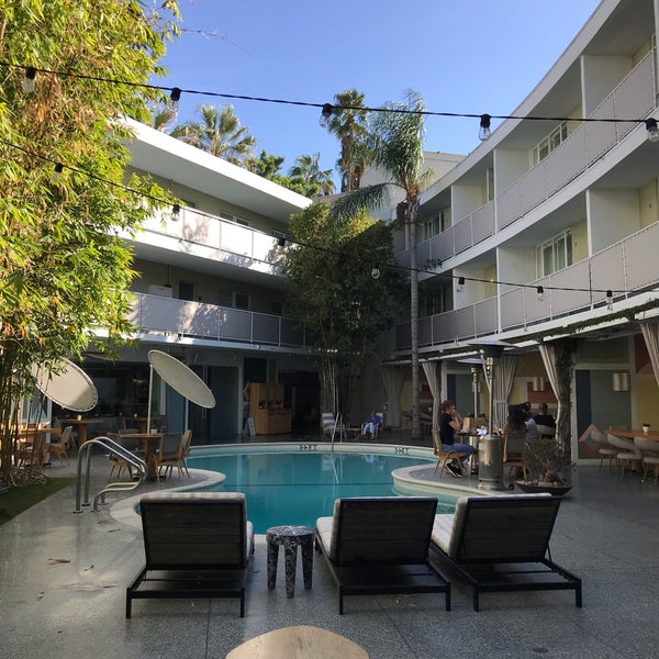10/25/2019 tarihinde Pichet O.ziyaretçi tarafından Avalon Hotel Beverly Hills'de çekilen fotoğraf