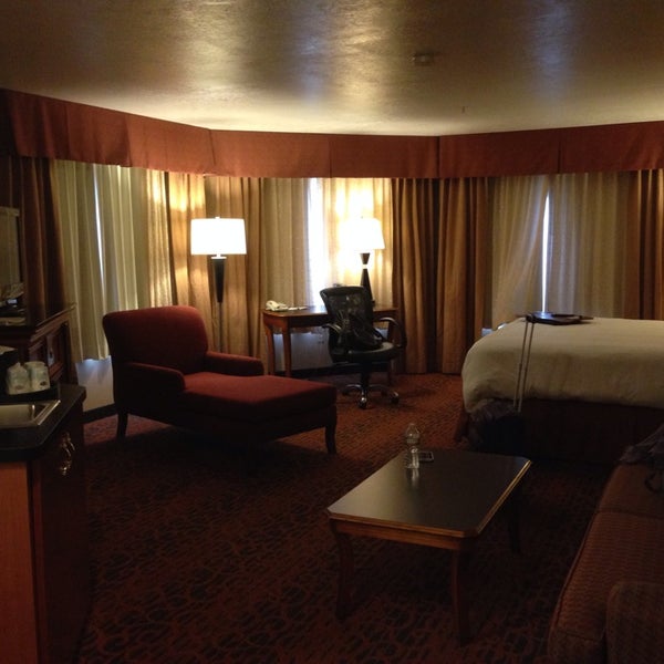 Foto tirada no(a) Hampton Inn &amp; Suites Salt Lake City Airport por Yingkang X. em 5/18/2014