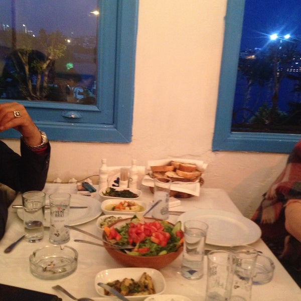 5/7/2016에 Şükrü Aykan /님이 Fener Köşkü Restaurant에서 찍은 사진