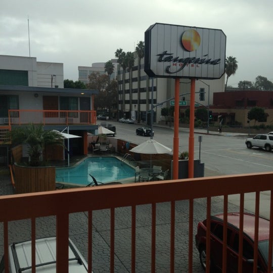 11/29/2012 tarihinde Dillon C.ziyaretçi tarafından Tangerine Hotel'de çekilen fotoğraf
