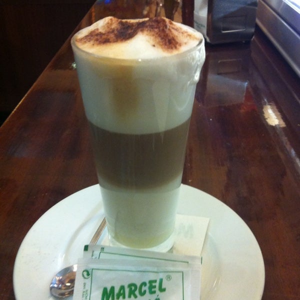 1/19/2013にIan Carlos S.がMarcel Santaló Café-Barで撮った写真