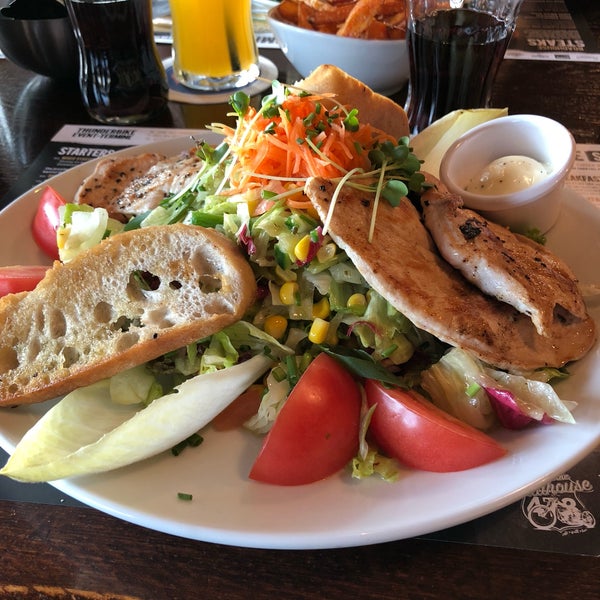 Der Roadhouse Salat ist besonders gut! 👌🏽
