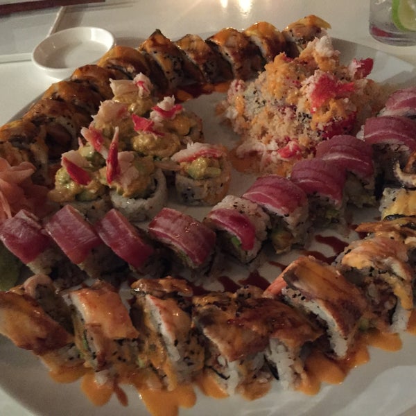 Photo taken at Friends Sushi by Jackie N. on 2/1/2015