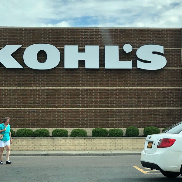 Kohl's 21850 Towne Center Dr,
