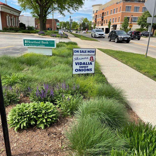 Lyons Township High School South Campus High School in Western Springs